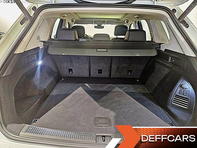 Volkswagen TOUAREG 3.0 TDI Prestige купить на сайте DeffCars