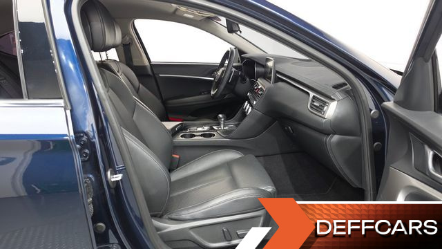 Genesis G70 2.0T Advanced купить на сайте DeffCars