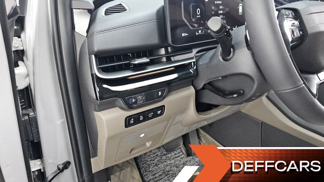 Kia CARNIVAL 7-Seater Gravity купить на сайте DeffCars
