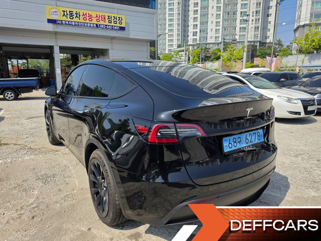 Tesla MODEL Y Long Range AWD купить на сайте DeffCars