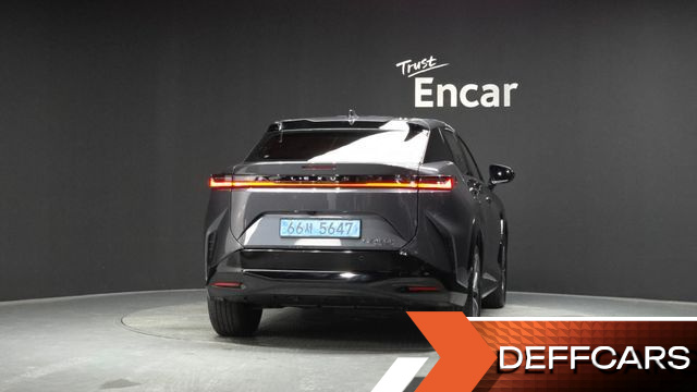 Lexus RZ Luxury купить на сайте DeffCars