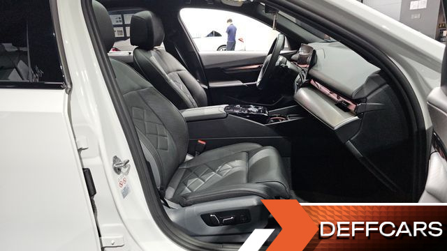 BMW 5-SERIES 530i xDrive M Sport купить на сайте DeffCars