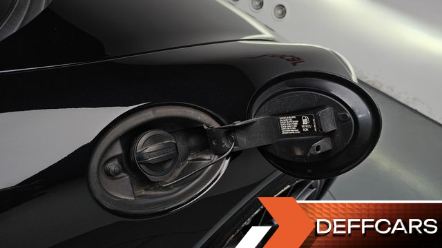 Porsche 911 Carrera 4 GTS 991 купить на сайте DeffCars