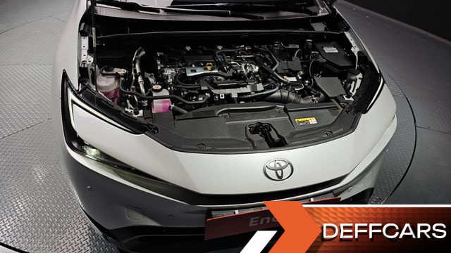 Toyota PRIUS 2.0 XLE AWD купить на сайте DeffCars