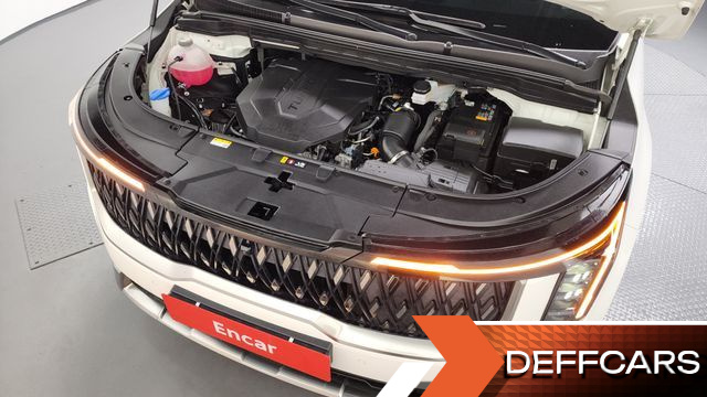 Kia CARNIVAL 9-Seater Noblesse купить на сайте DeffCars