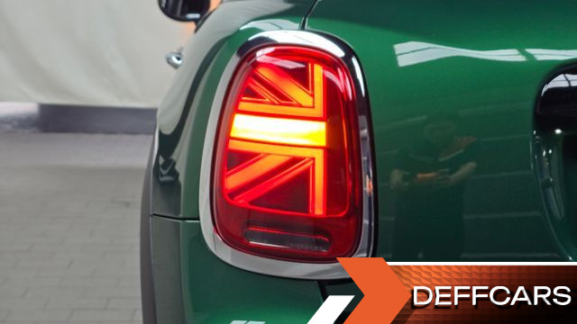 Mini COOPER 5-Door Classic Plus 3rd купить на сайте DeffCars