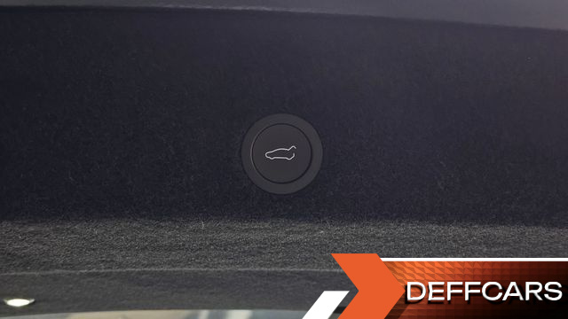 Tesla MODEL Y L Long Range AWD купить на сайте DeffCars