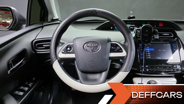 Toyota PRIUS 1.8 E купить на сайте DeffCars