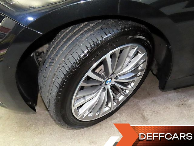 BMW 3-SERIES 320i Luxury купить на сайте DeffCars