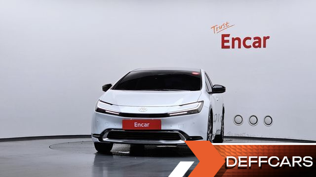 Toyota PRIUS 2.0 PHEV XSE купить на сайте DeffCars