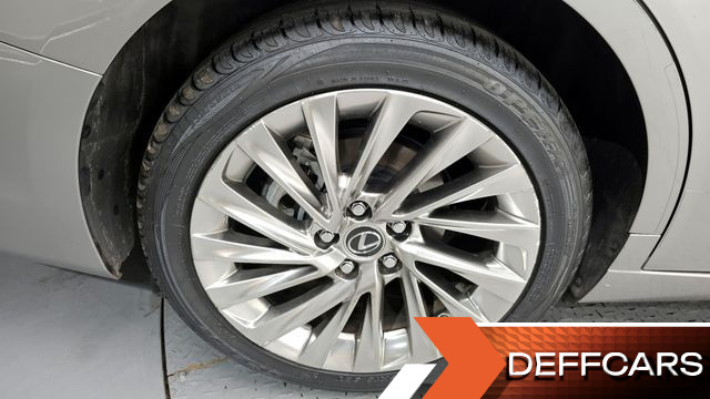 Lexus ES Luxury Plus купить на сайте DeffCars