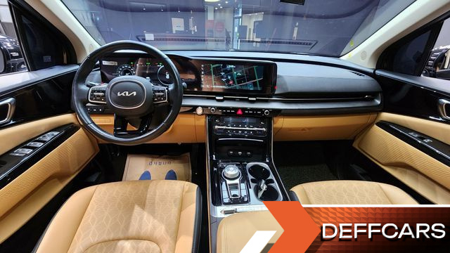 Kia CARNIVAL 9-Seater Noblesse купить на сайте DeffCars