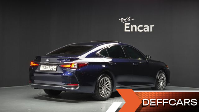 Lexus ES Executive купить на сайте DeffCars