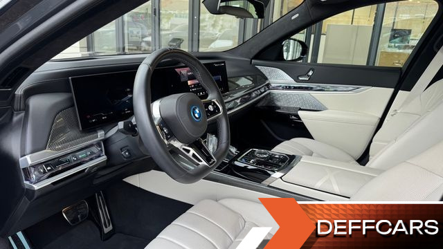 BMW I7 M70 xDrive M Performance купить на сайте DeffCars
