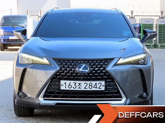 Lexus UX 2.0 AWD купить на сайте DeffCars