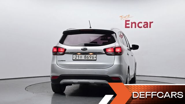 Kia CARENS 2.0 LPI Prestige купить на сайте DeffCars