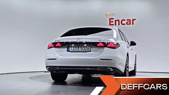 Mercedes E-CLASS E300 4MATIC Exclusive купить на сайте DeffCars