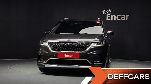 Kia CARNIVAL 9-Seater Signature купить на сайте DeffCars