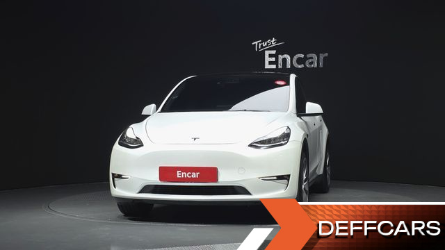 Tesla MODEL Y Long Range AWD купить на сайте DeffCars