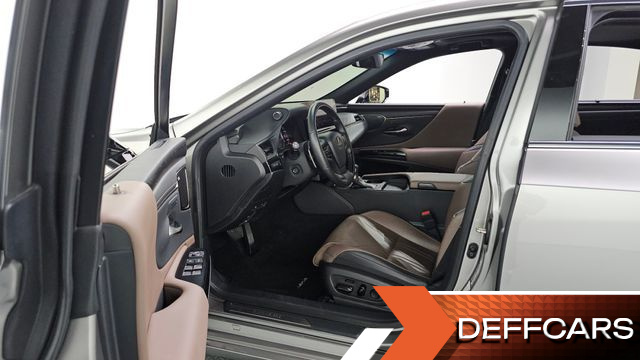 Lexus ES Executive купить на сайте DeffCars