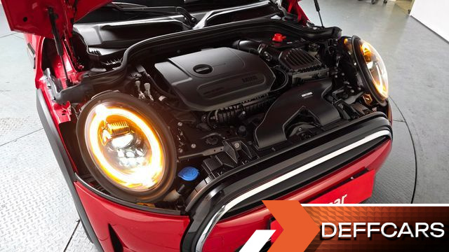 Mini COOPER 5Door Classic Third Generation купить на сайте DeffCars