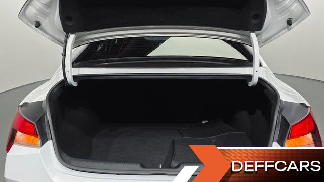 Hyundai AVANTE 1.6 Smart купить на сайте DeffCars