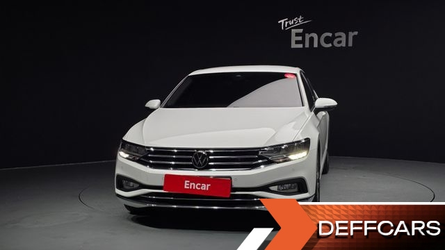 Volkswagen PASSAT 2.0 TDI Premium купить на сайте DeffCars