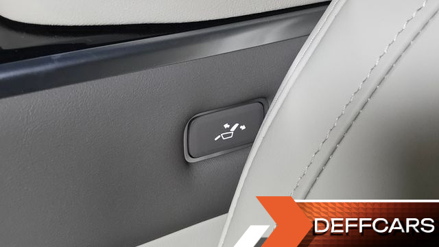 Kia CARNIVAL HEV 4-Seater Hi Limousine Signature купить на сайте DeffCars