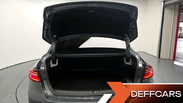 Renault-KoreaSamsung SM6 1.8 TCe Premiere купить на сайте DeffCars