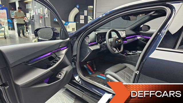 BMW 5-SERIES 520i M Sport купить на сайте DeffCars