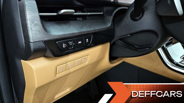 Kia CARNIVAL Gasoline 9-Seater Signature купить на сайте DeffCars