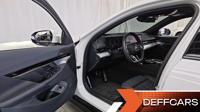 BMW 5-SERIES 520i M Sport купить на сайте DeffCars