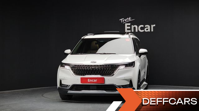 Kia CARNIVAL Gasoline 9-Seater Signature купить на сайте DeffCars