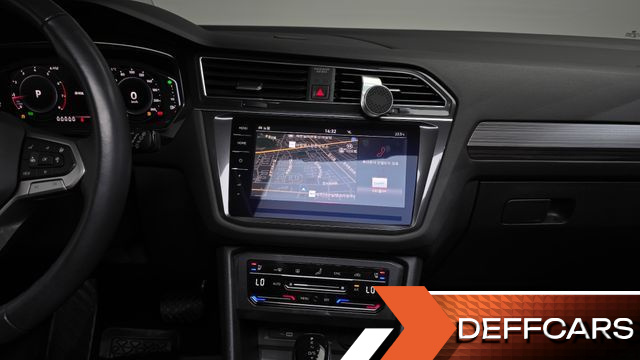 Volkswagen TIGUAN 2.0 TSI Prestige купить на сайте DeffCars