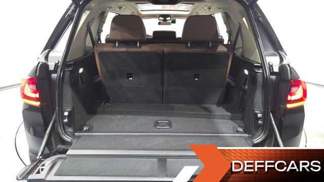 BMW X7 xDrive 40i Design Pure Excellence 7-Seater купить на сайте DeffCars