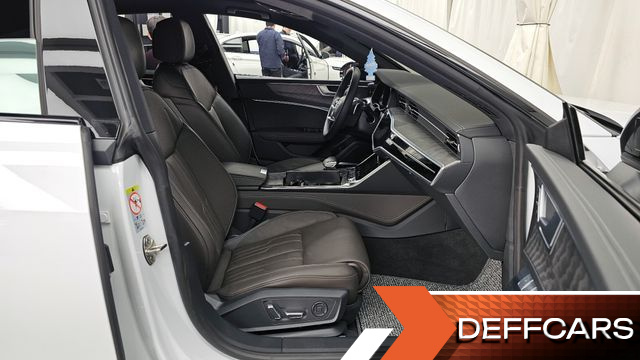 Audi A7 55 TFSI e Quattro Premium купить на сайте DeffCars