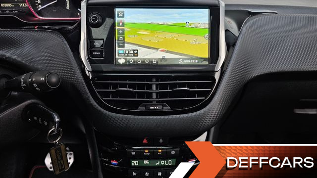 Peugeot 2008 1.5 BlueHDi GT Line купить на сайте DeffCars