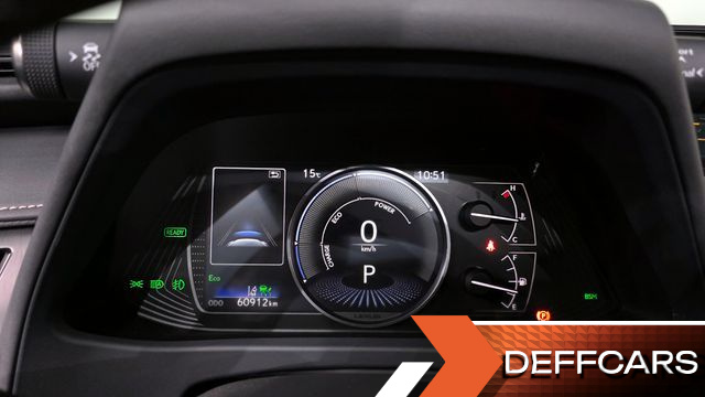 Lexus UX 2.0 AWD купить на сайте DeffCars