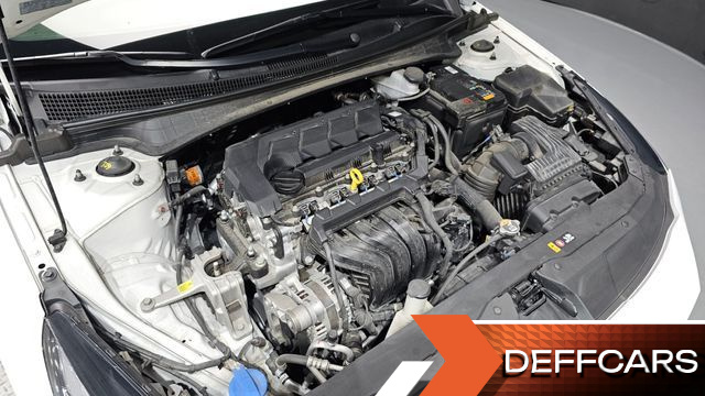 Hyundai AVANTE 1.6 Inspiration купить на сайте DeffCars