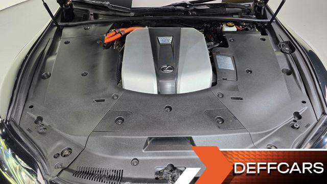 Lexus LS 3.5 Platinum AWD купить на сайте DeffCars