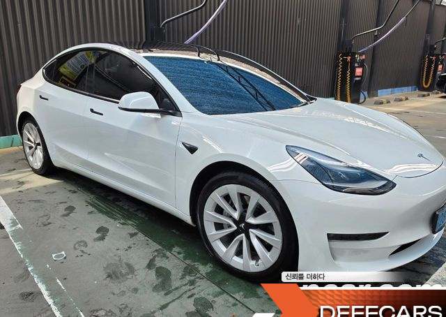 Tesla MODEL 3 Long Range AWD купить на сайте DeffCars