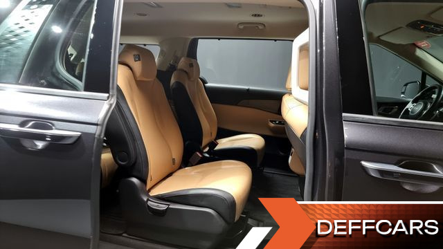 Kia CARNIVAL 9-Seater Noblesse купить на сайте DeffCars