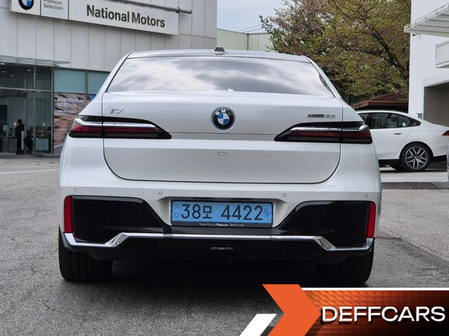 BMW I7 eDrive 50 M Sport купить на сайте DeffCars