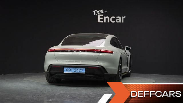 Porsche TAYCAN 4S купить на сайте DeffCars