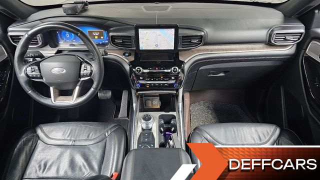 Ford EXPLORER 3.0 Platinum 4WD купить на сайте DeffCars