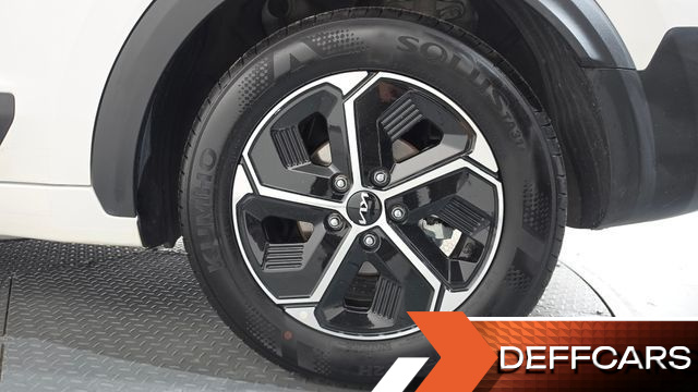 Kia NIRO Best Selection купить на сайте DeffCars