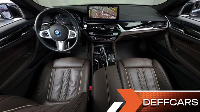 BMW 5-SERIES 530e M Sport купить на сайте DeffCars