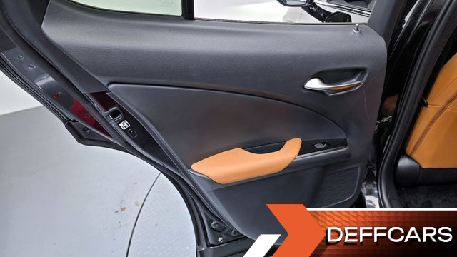 Lexus UX 2.0 2WD купить на сайте DeffCars