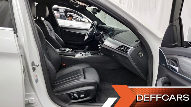 BMW 5-SERIES 530i xDrive M Sport Package купить на сайте DeffCars