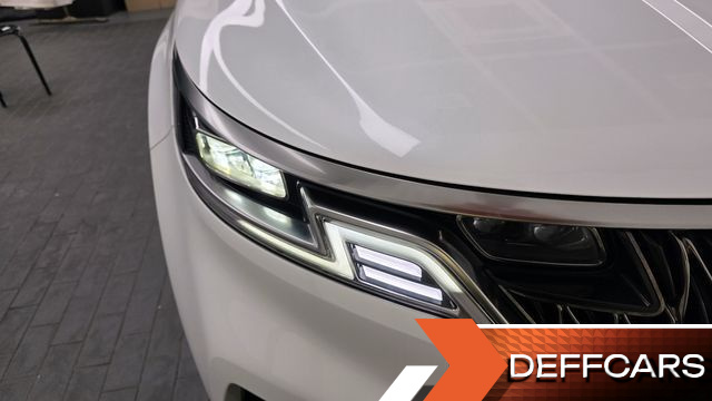 Kia CARNIVAL Gasoline 9-Seater Signature купить на сайте DeffCars